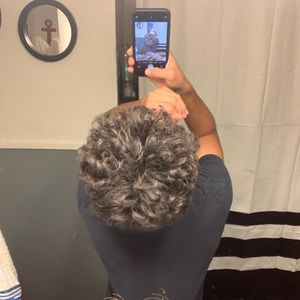 Meet your Posher, Adriel